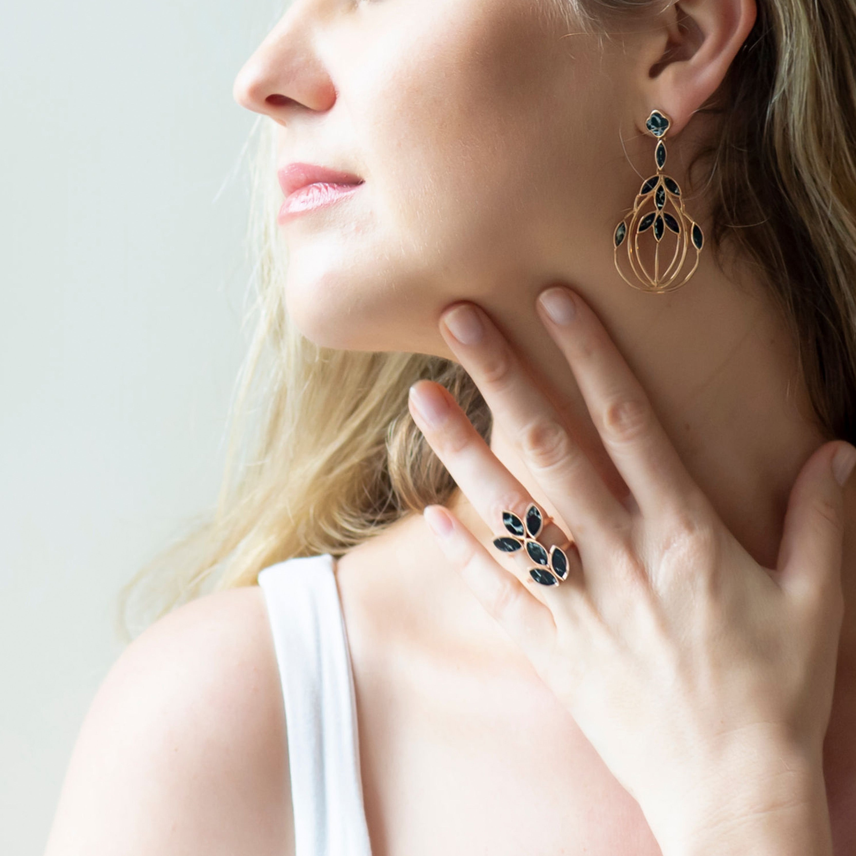 Floral Escape Cocktail Ring Black Marble Rose Gold